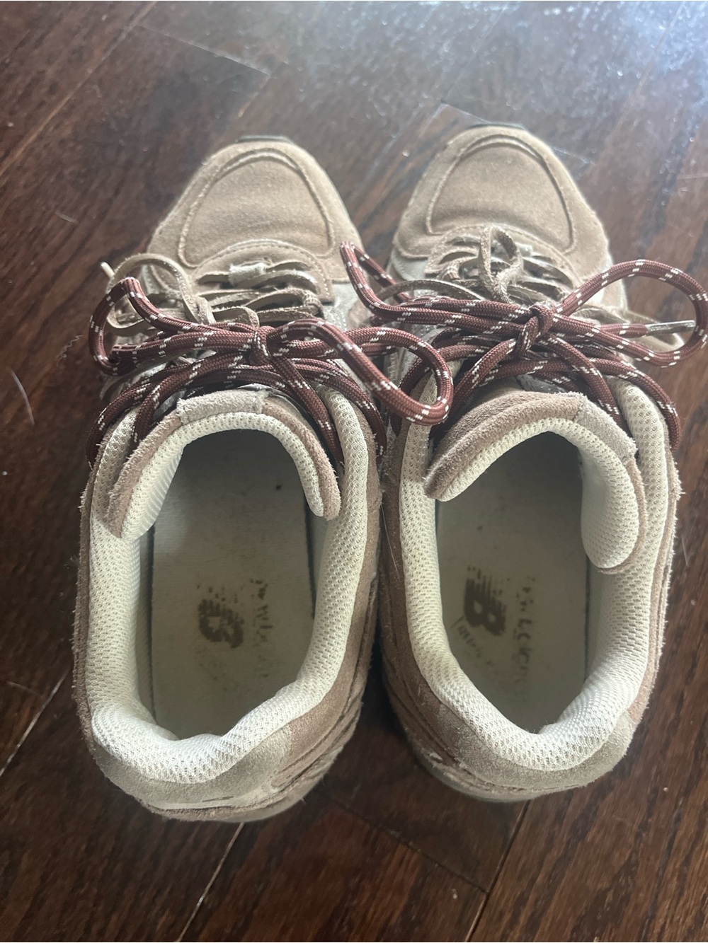 New Balance 204L Women's Suede Sneakers in Light Brown